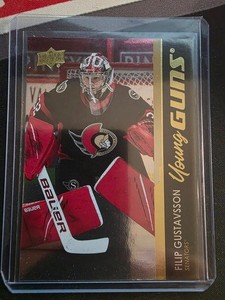2021-22 Upper Deck Series 1 Young Guns Silver Foil Filip Gustavsson #225