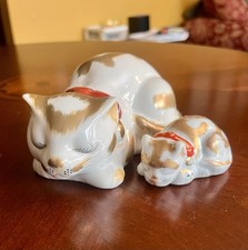 Kutani Porcelain Figurine Antique Sleeping Ca...