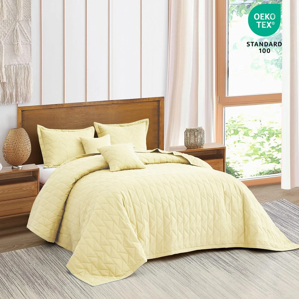 Colcha King Grande 128x120 Extra Ancha, Aspecto Moderno y Contemporáneo, Ligera... Foto 2 de 4