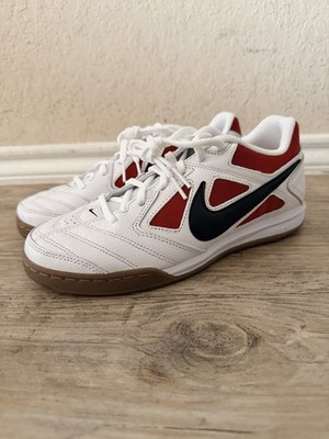 Nike Gato 2 White Red Black Leather Soccer Low Top Sneaker Lace Up