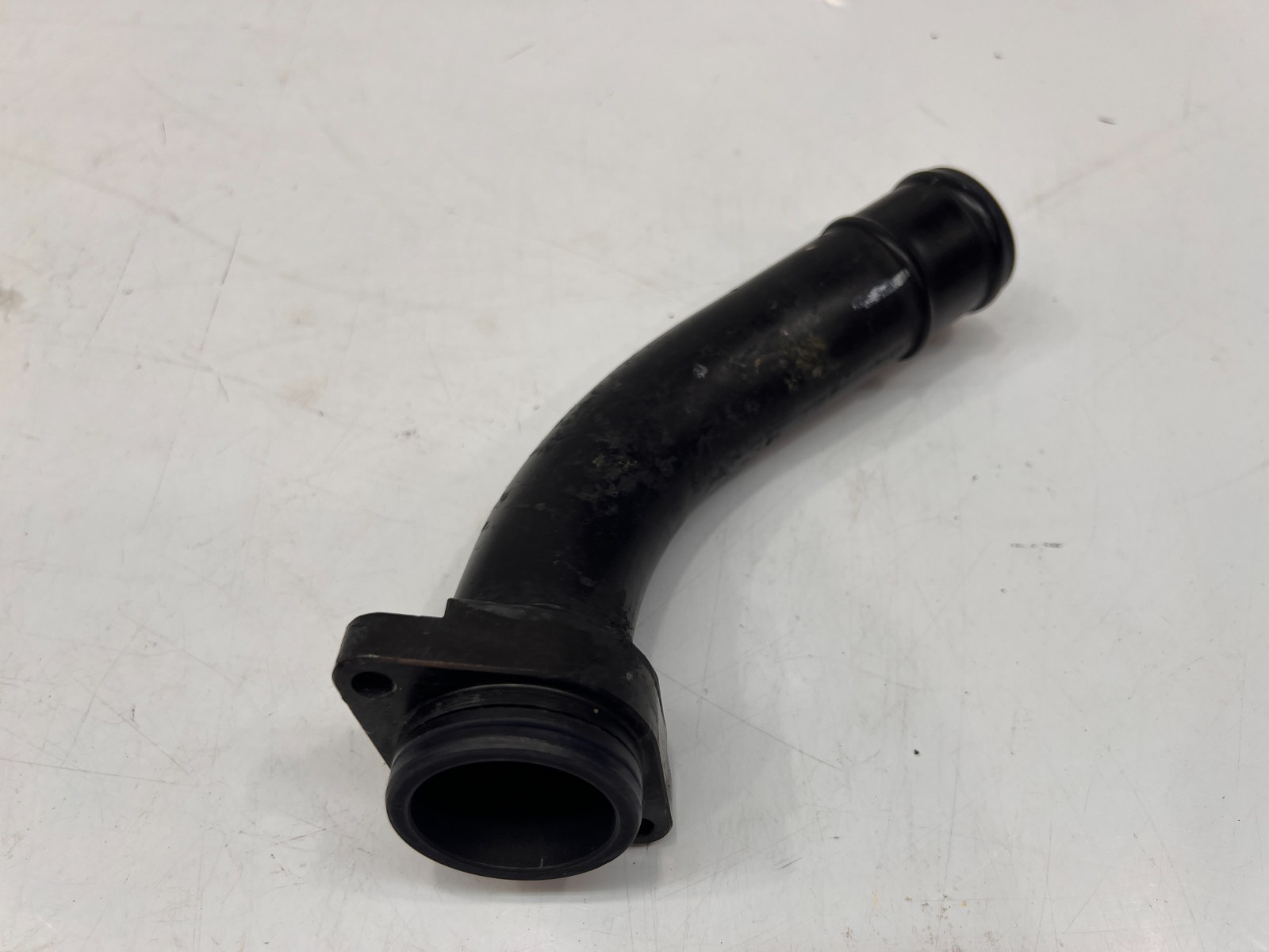 LAMBORGHINI AVENTADOR LP740 PASSENGER RIGHT RH COOLANT PIPE HOSE OEM 470121052A
