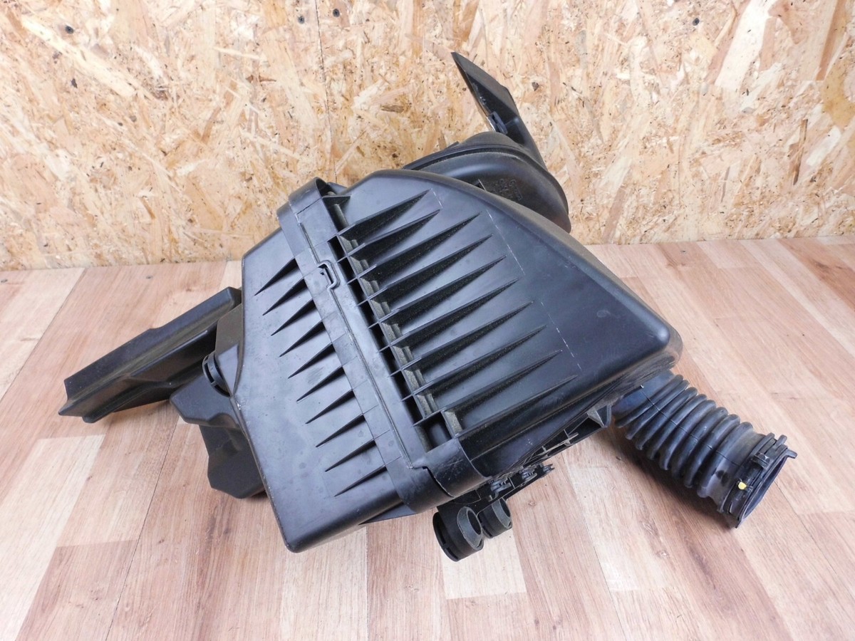 MO197713確認用 Mazda CX5 II MK2 KF 2019+ 2.5 PETROL air filter box housing PY8W