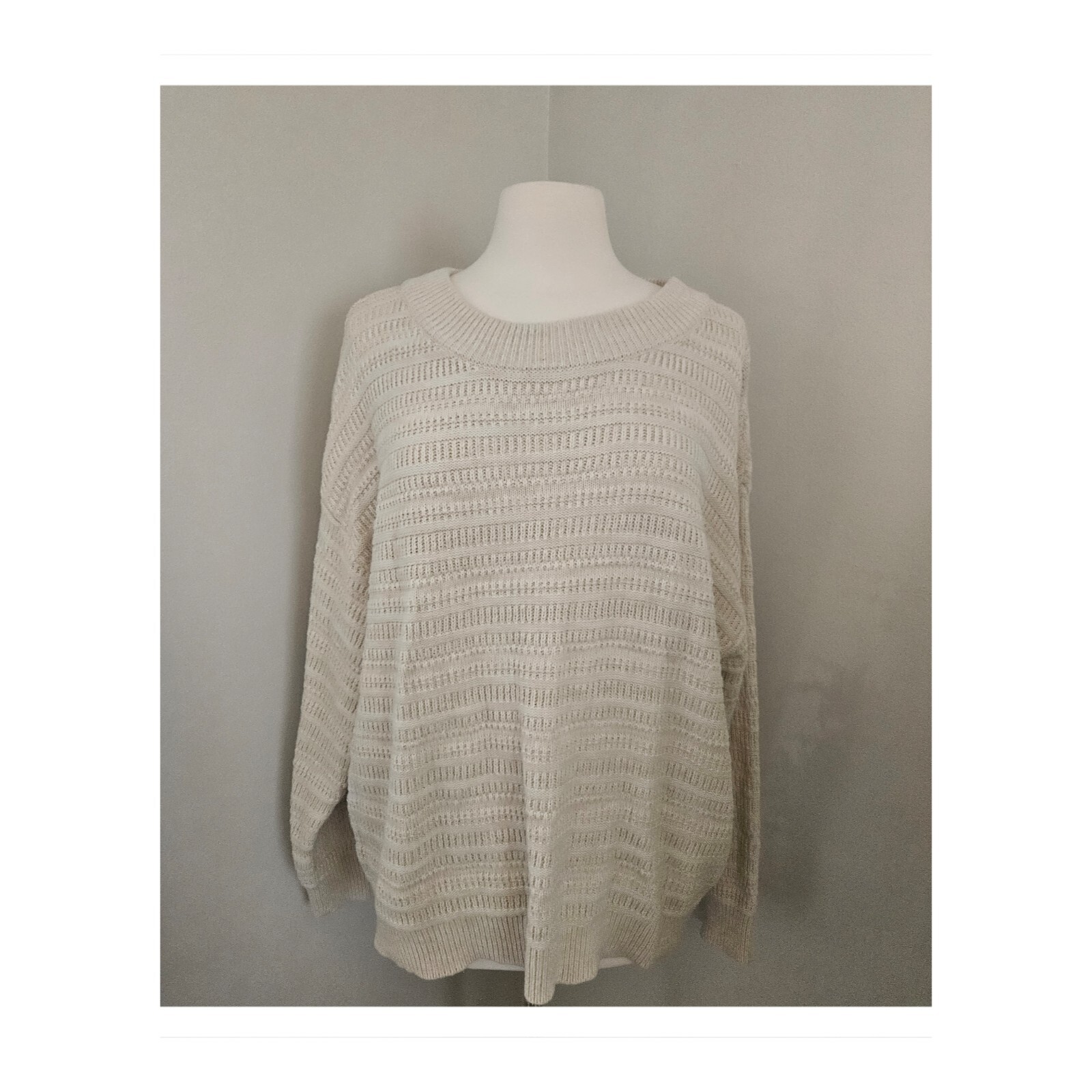 Universal Thread Cream Classic Sweater Top 2X EUC - image 1