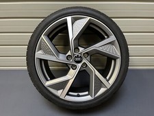 Original Audi A3 S3 8Y S-Line 19 Zoll Alufelgen Felgen Sommerräder 8Y0601025Q