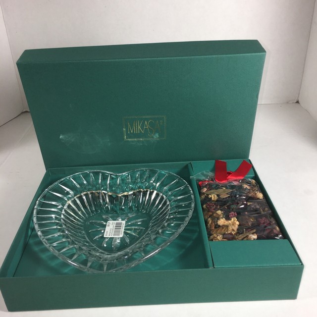 Mikasa Desire Crystal Heart Shaped Bowl & Potpourri Gift Set for sale