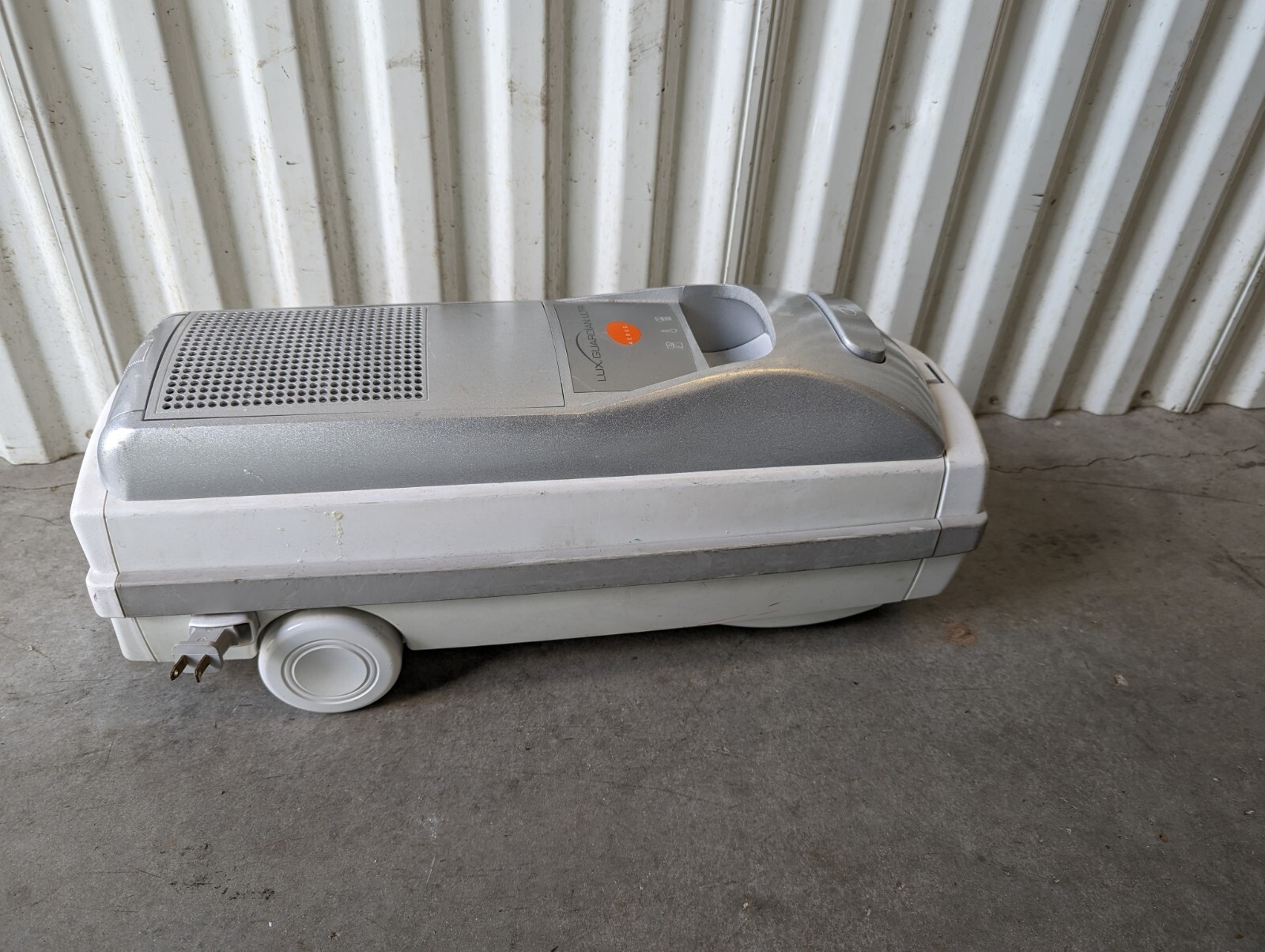 ELECTROLUX AERUS GUARDIAN ULTRA VACUUM CANISTER ONLY/ WORKING eBay
