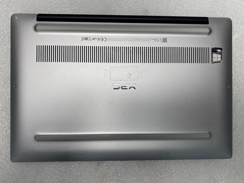 Dell XPS 13 7390 13" Core i5-10210U 1.6GHz 8GB RAM 256GB SSD NO BATT NO OS - Picture 6 of 10