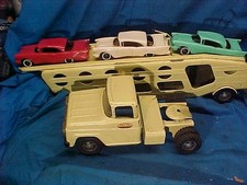 1950s TONKA Pressed Steel Toy MOTOR TRANSPORT TRUCK w 3 Orig 1957 CHEVY CARS