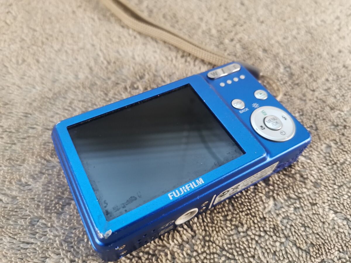 Fujifilm Digital Camera FinePix J12 10.0MP Blue Tested W Fujifilm Digital Camera FinePix J12 10.0MP Blue Tested W