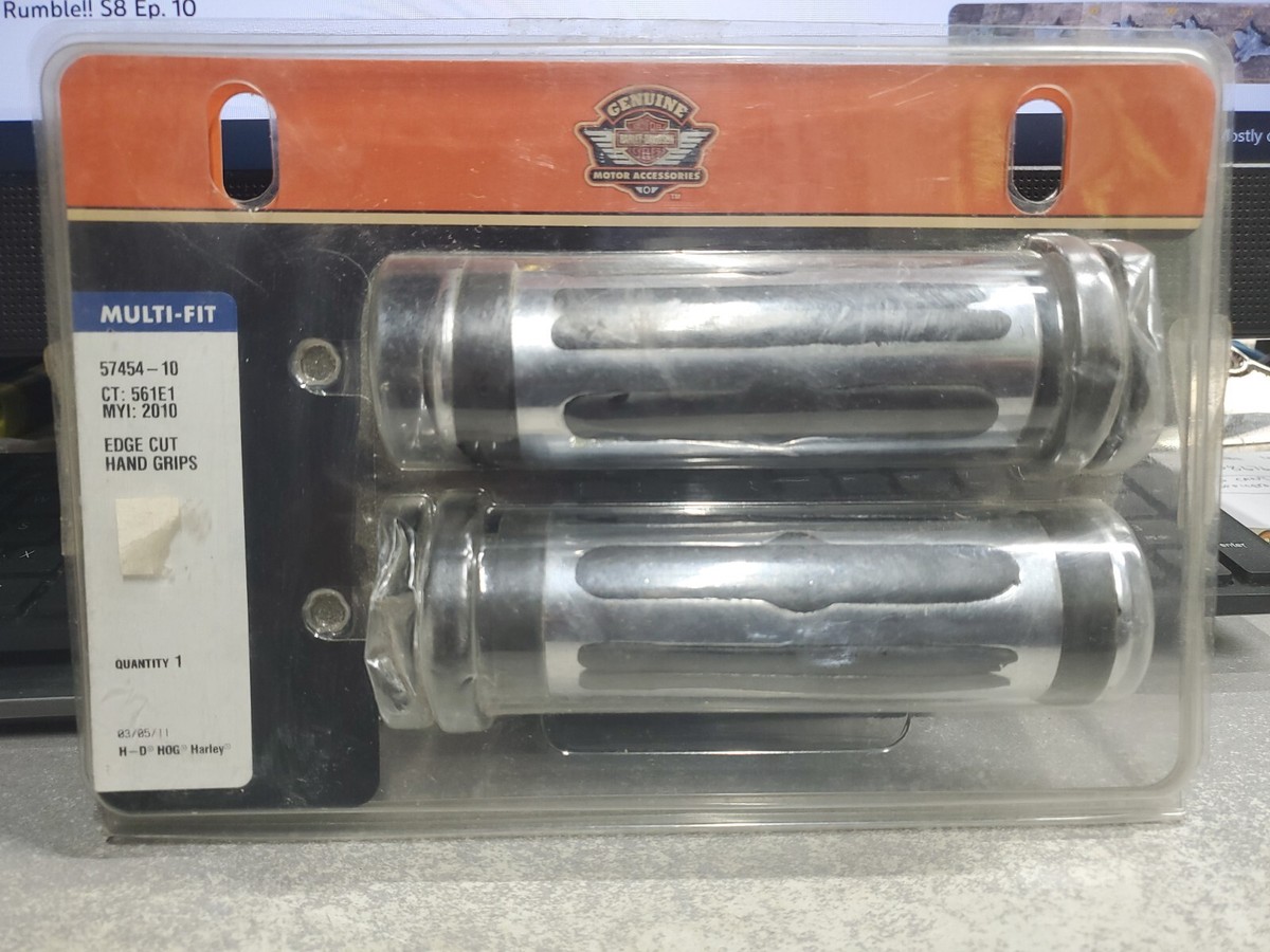 Harley Davidson Metal Hand Grips and Shifter Peg PN-57454-10 and