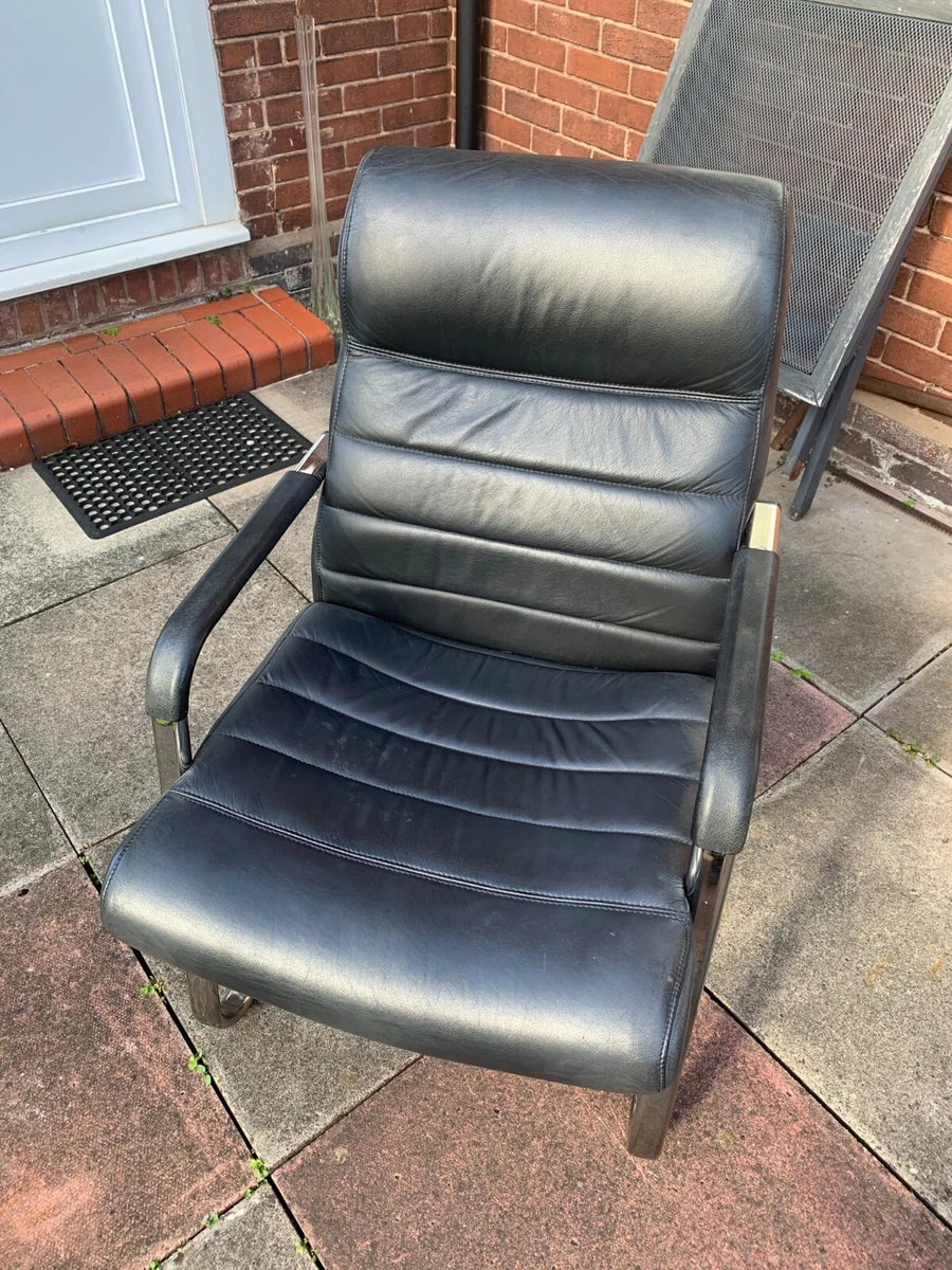 Bauhaus 2024 leather chair