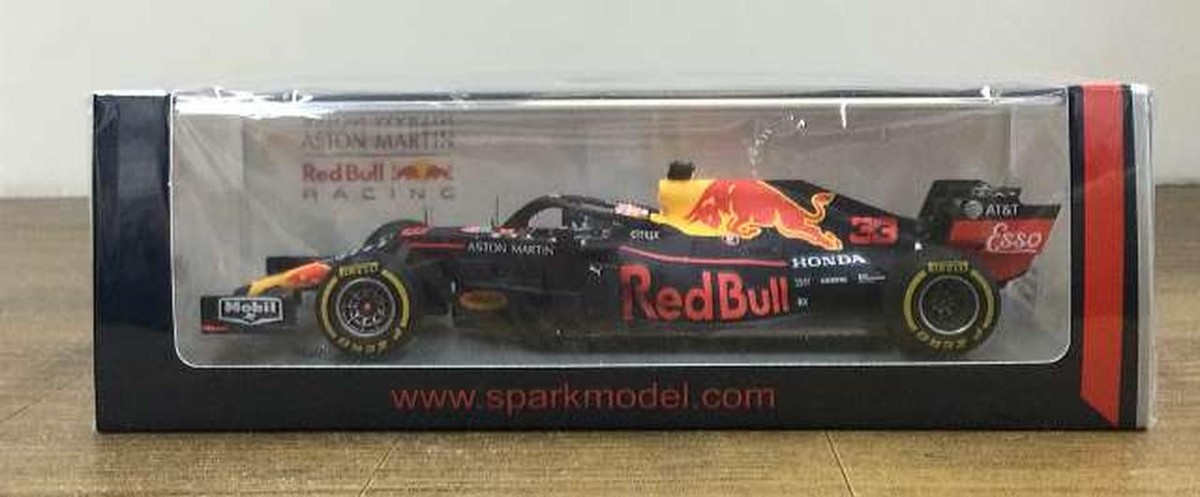 1/43 スパーク レッドブル ホンダ RB15 Chinese GP 2019 M