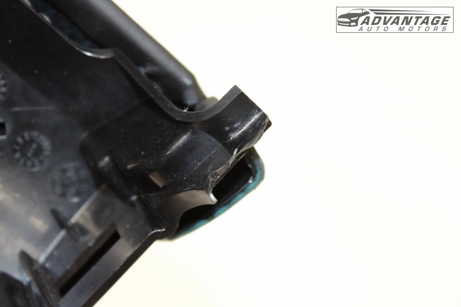2014-2020 MASERATI GHIBLI M157 DASH LEFT DRIVER SIDE LOWER KNEE COVER TRIM OEM