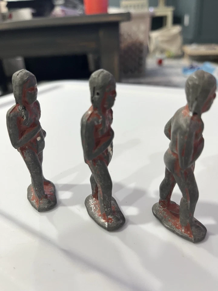 Barclay Indian Chief Native American Cast Iron Figurine USA Lot of 3 Vintage - Image 3 of 4