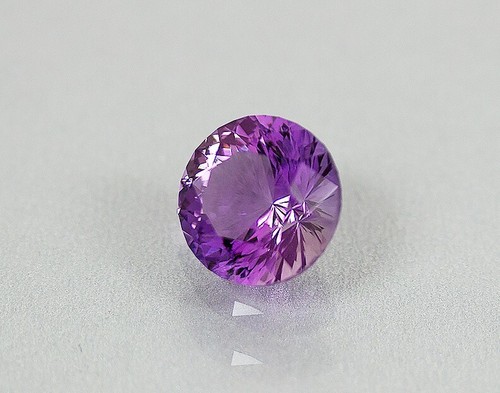 Amethyst. Cut Designed For Diamonds. Brazilian Material. 14mm. 10.15 cts. Super. - Picture 3 of 4