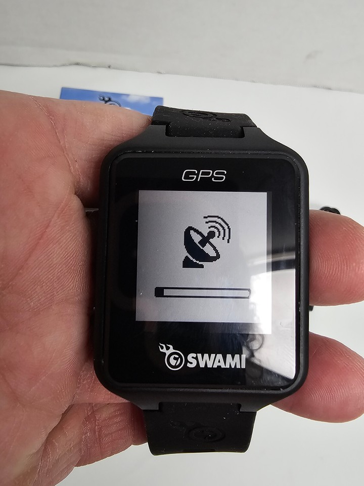 IZZO Golf Swami Golf GPS Watch, with 38,000+ Preloaded Course Maps