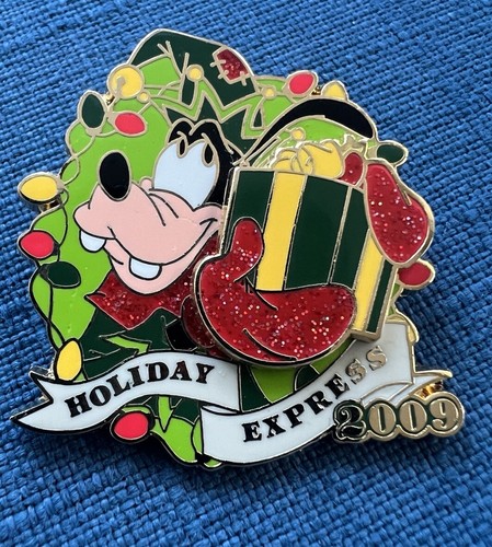 Season's Greetings Holiday Express - Goofy Disney 2009