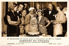 PC ADVERTISEMENT AUBERGE DU COUCOU PARIS FRANCE CONFECTIONERY (a41195)