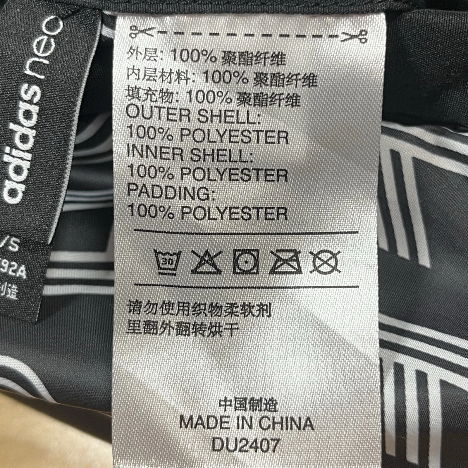 Adidas Neo Reversible Puffer Hoodie Jacket Medium Black Logo Graphic Print - product detail image 11