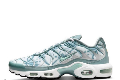 Nike Air Max Plus Waterway White Fiberglass Shoes