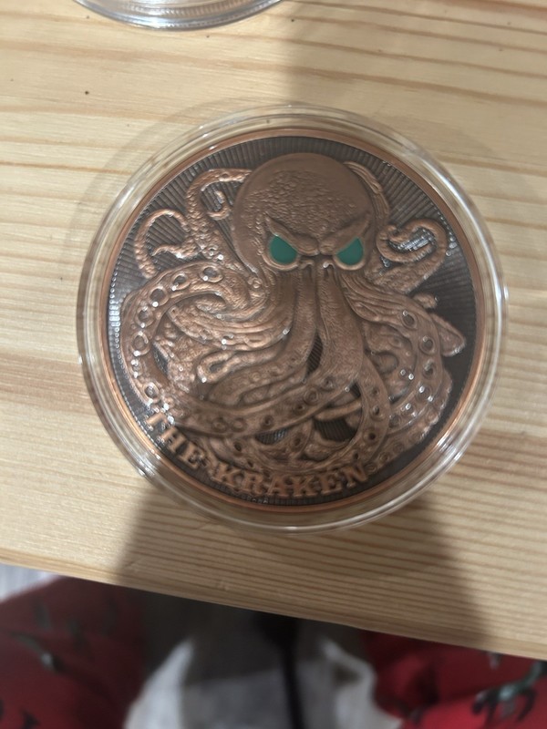 5 oz. AVDP .999 FINE COPPER “ THE KRAKEN “Glow in the Dark Eyes (In Capsule)