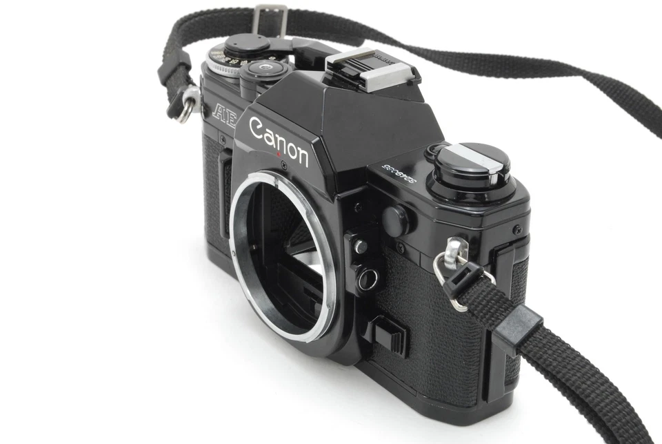 【EXC+5】 Cámara fotográfica Canon AE-1 negra 35 mm nueva lente FD NFD 50 mm F1,4 de Japón Foto 4 de 4