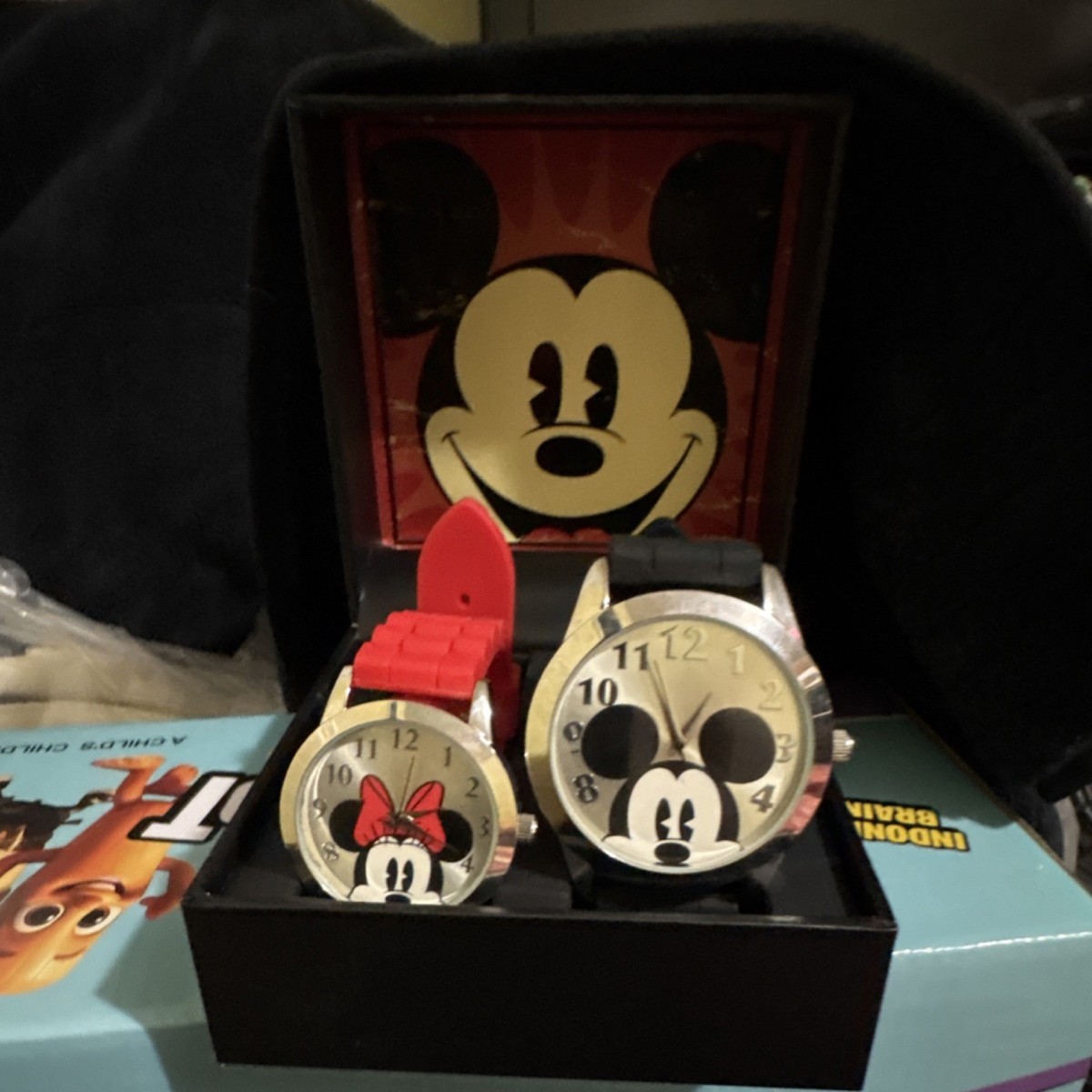 His and Hers Mickey & Minnie Watch Set Disney Mickey & Minnie Mouse Watch for Couple His and Hers  main image 2