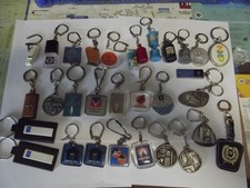 TRES BON LOT DE 30 PORTE CLEFS SUR  EDF  GAZ DE FRANCE   BUTAGAZ