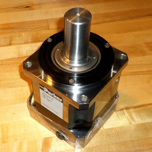 Parker 7:1 Ratio Helical Planetary Horizontal Gearhead PS142-007-SH / MT142-185