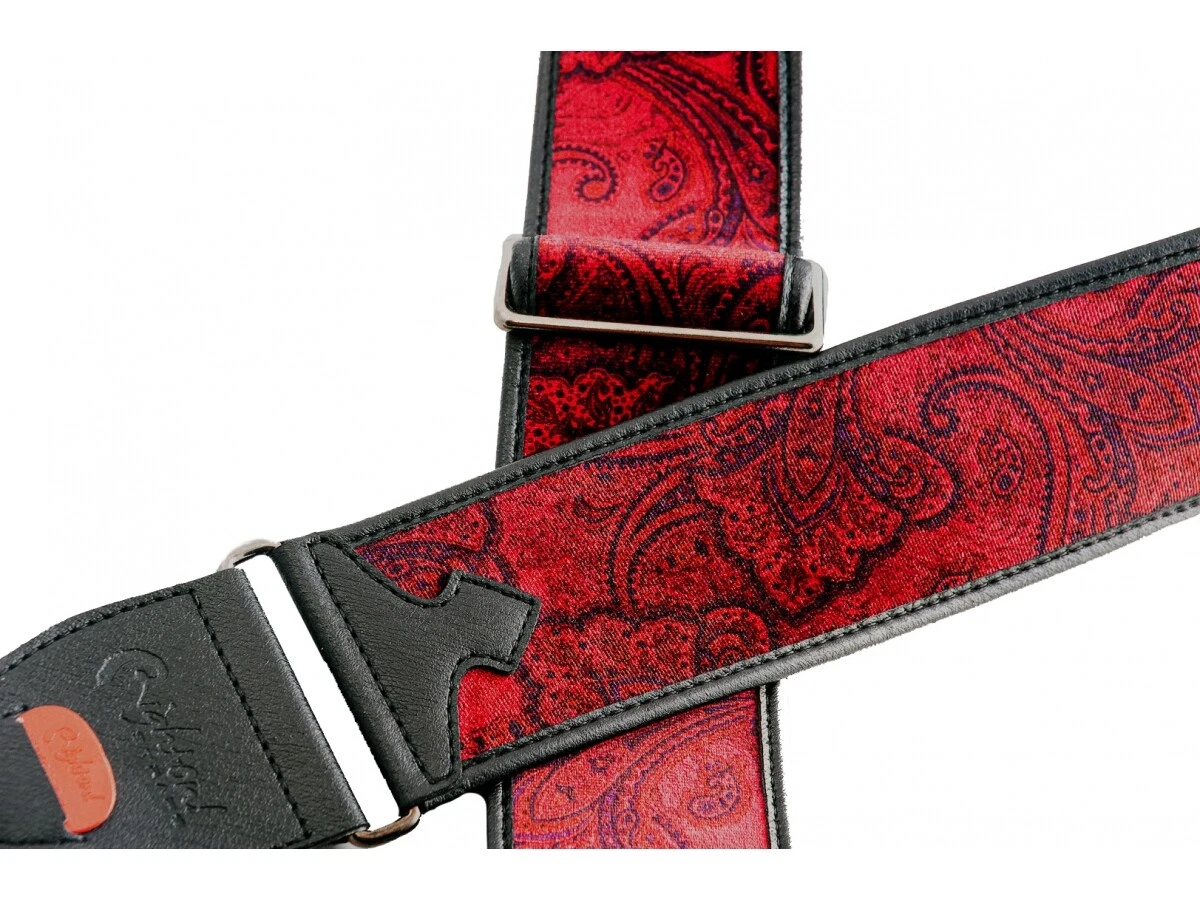 Red velvet guitar sale strap