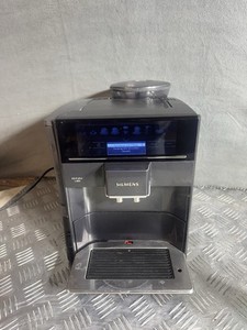 Siemens EQ.6 Plus S400 Kaffevollautomat (7642)