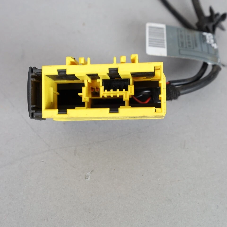 2001-2006 BMW 325ci 330ci Right Front Seat Belt Buckle 72118257790 OEM Used Foto 3 de 4