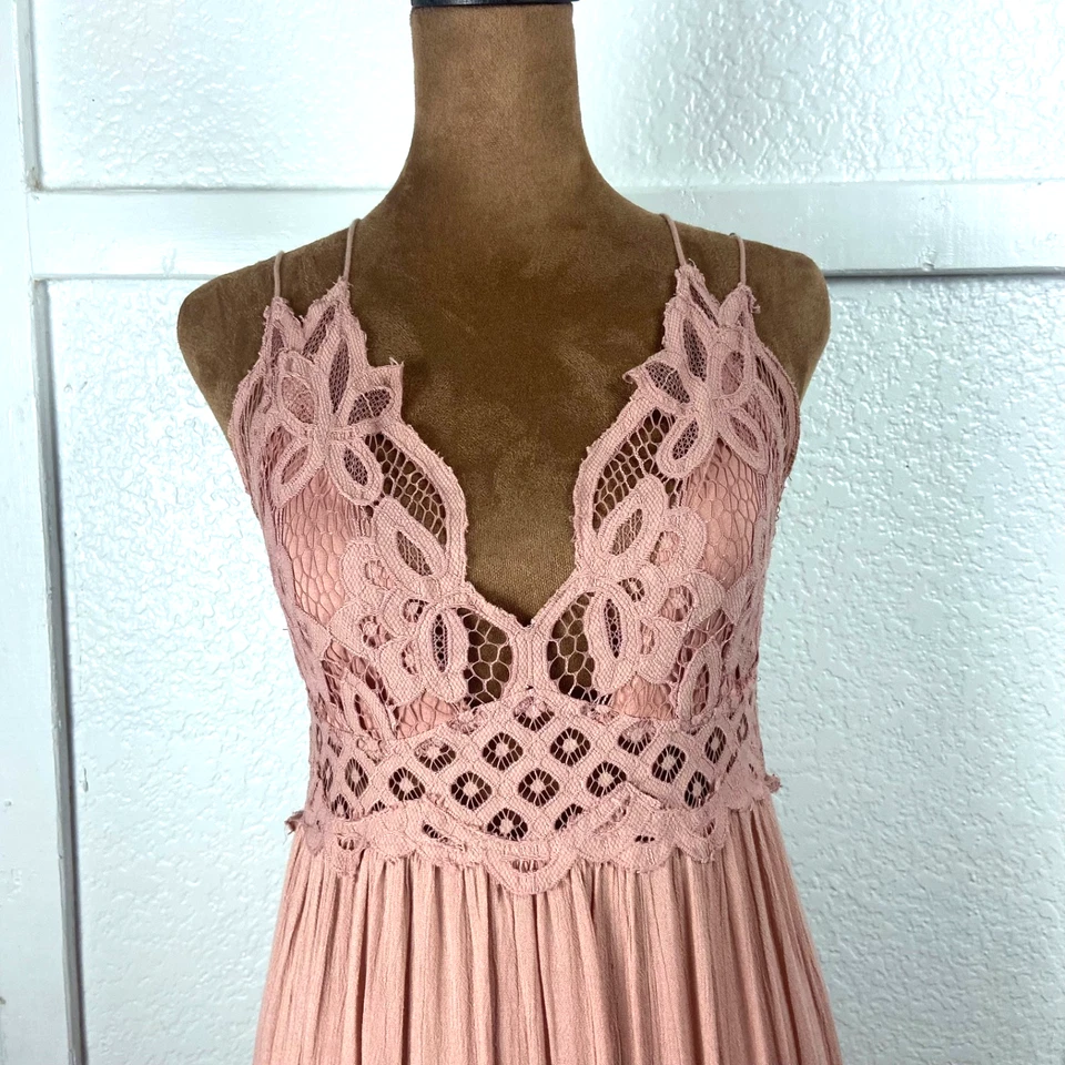 Free People FP One Adella Maxi Dress M Pink Lace Crochet Boho Chic Cottagecore - Image 2 of 4