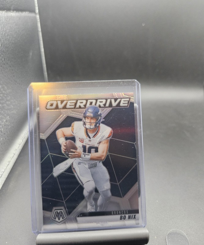 2025 Panini Mosaic - Overdrive Mosaic Bo Nix #8 Silver Prizm