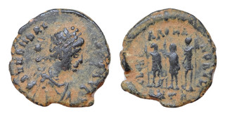 Honorius (393 423) AE 14mm 1 4g Three Emperors Arcadius Theodosius Honorius