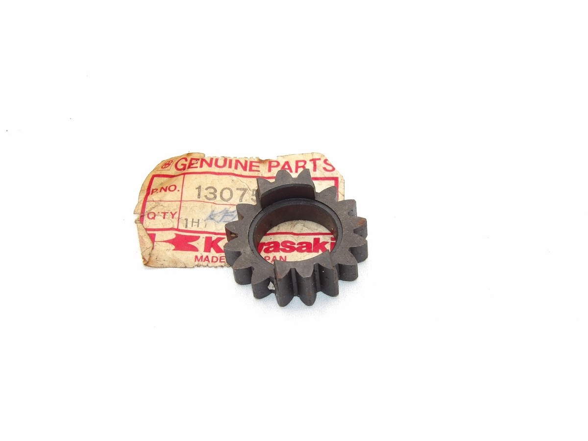 Kさま専用 1980 - 1981 Kawasaki KE125 Pinion Gear For Kickstart Kick Starter