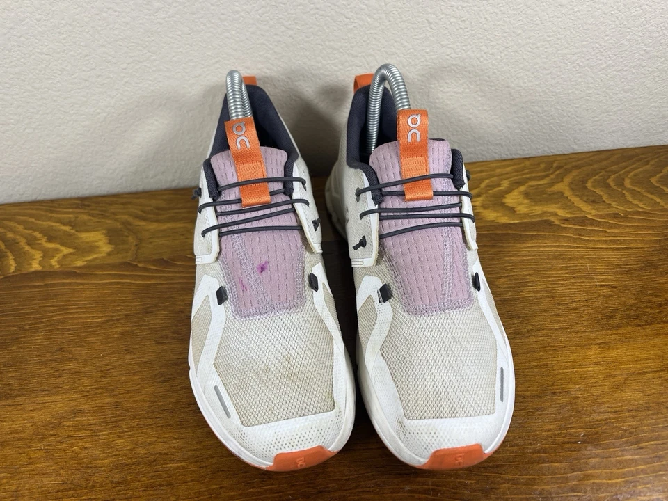 On Cloud Zapatos Niñas Jóvenes Talla Y5 EE. UU. Blanco Sin Cordones Correr Jugar Escuela Tenis Foto 3 de 4