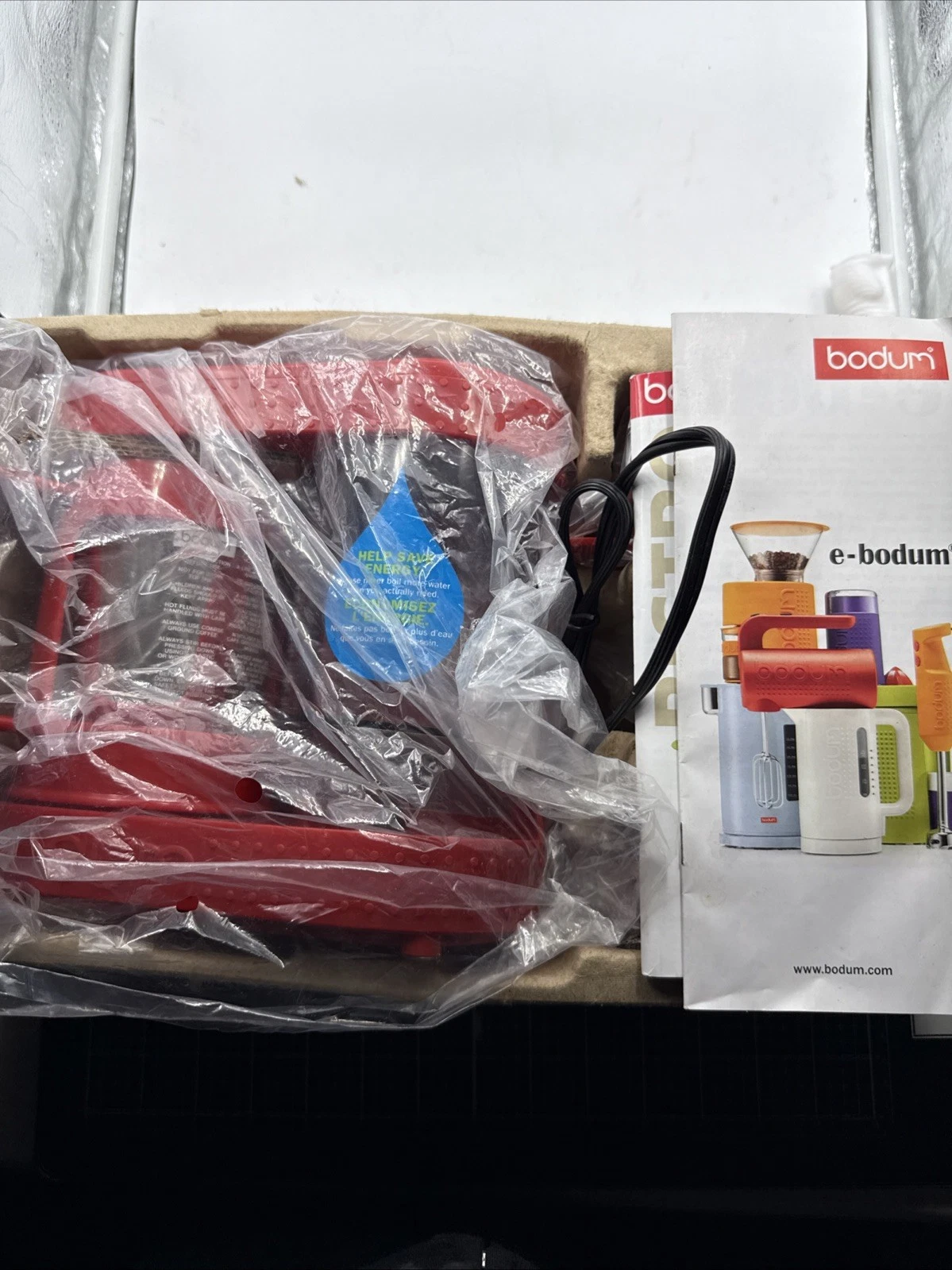 Rare BODUM Bistro 11142 ELECTRIC FRENCH PRESS Coffee Maker Pot Dripper 4-Cup RED