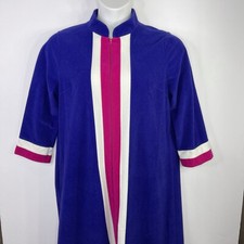 Vintage Vanity Fair Velour House Coat Robe Size M Purple  Pink Zip Front Womens