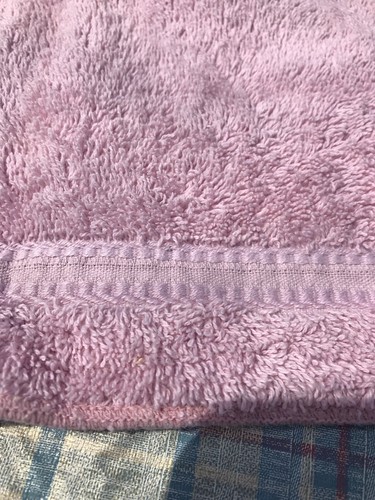 2 Vtg Castle by Dundee Tradition Face Towels Washcloths Combed Cotton USA Pink - Picture 2 of 8