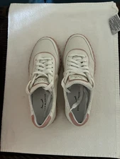Voile Blanche Selia Sneakers Size 7 NWB