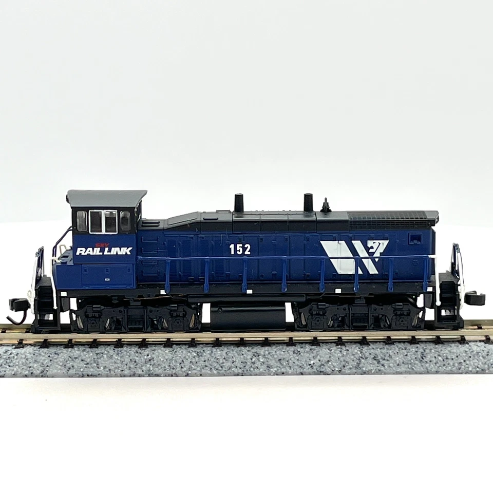 Atlas N Scale 52259 Rail Link Southern Rwy British Columbia MP-15DC Switcher 152 - Image 3 of 4