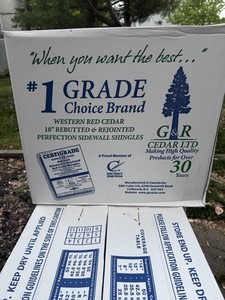 #1 GRADE | Primed Cedar Shingle Shakes Half-Square Coverage | 18" Smooth