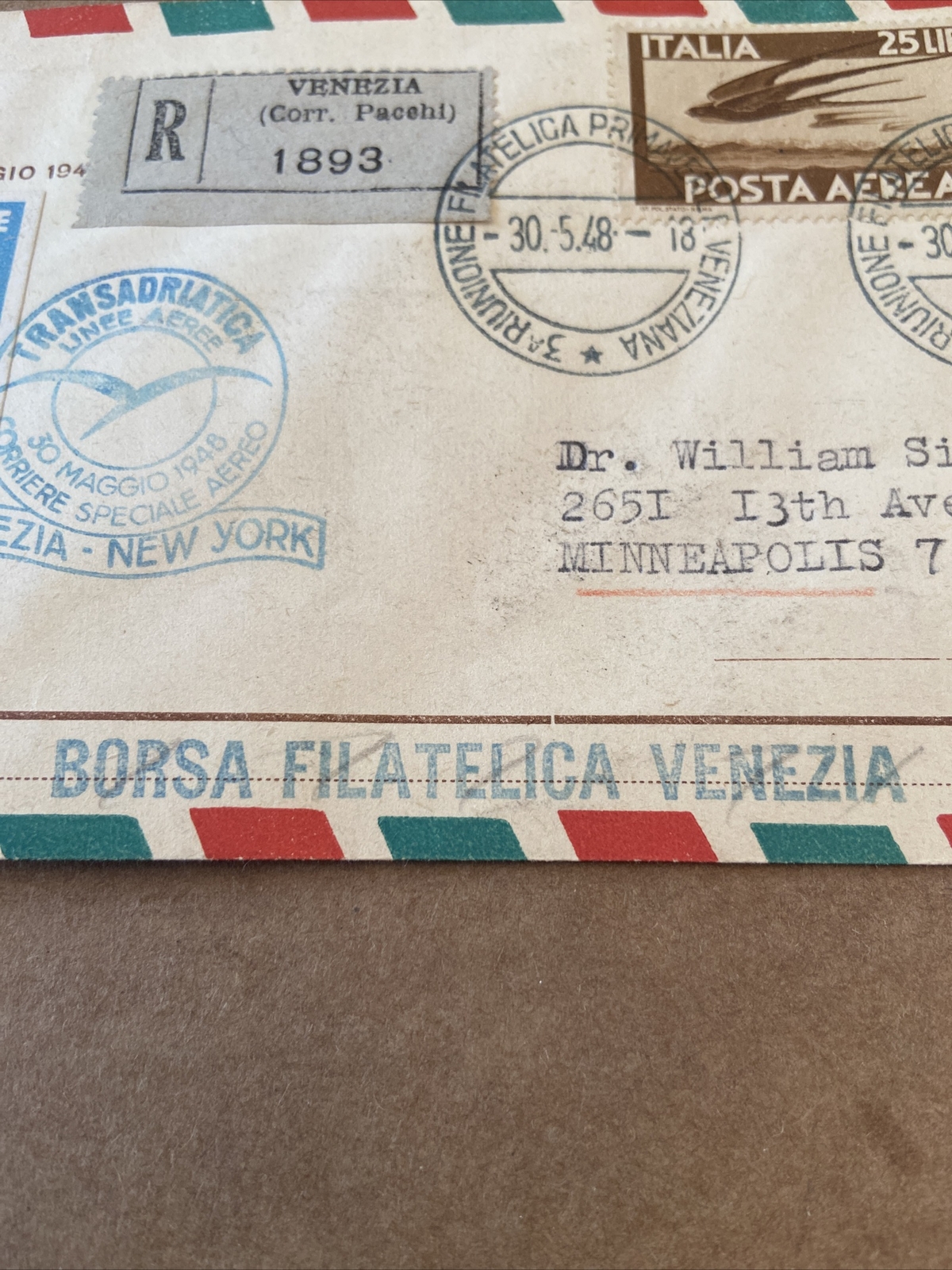 Foto 5 di 12