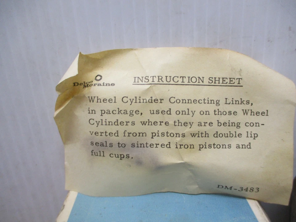 DELCO MORAINE GM  WHEEL CYLINDER 5454313 - Image 4 of 4
