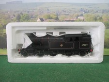 Bachmann 31-609A V3 Tank '67669' BR Lined Black Early Emblem - UNBOXED