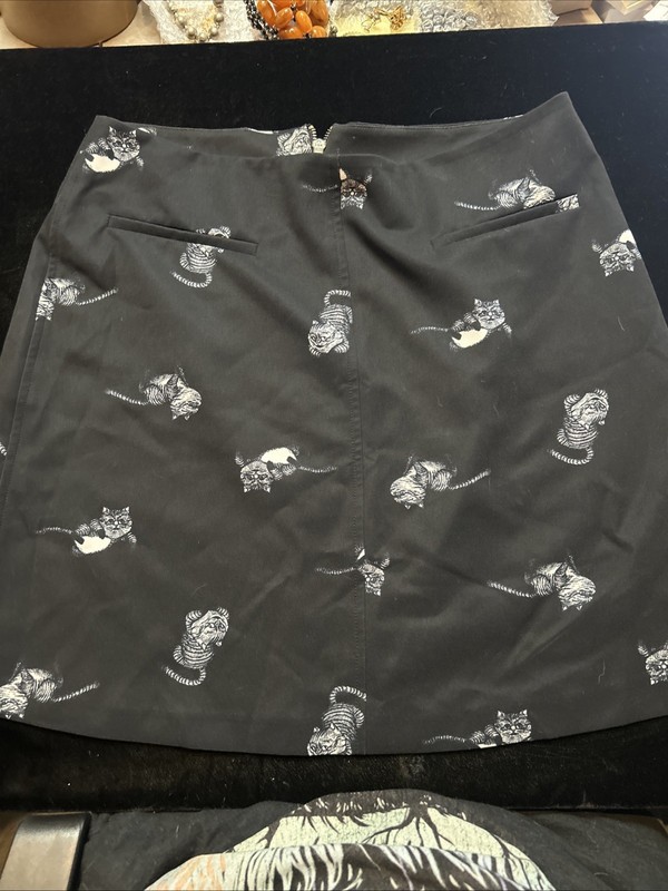 Colleen Atwood Cheshire Cat Skirt  Size 8 Disney Alice Through the Looking Glass