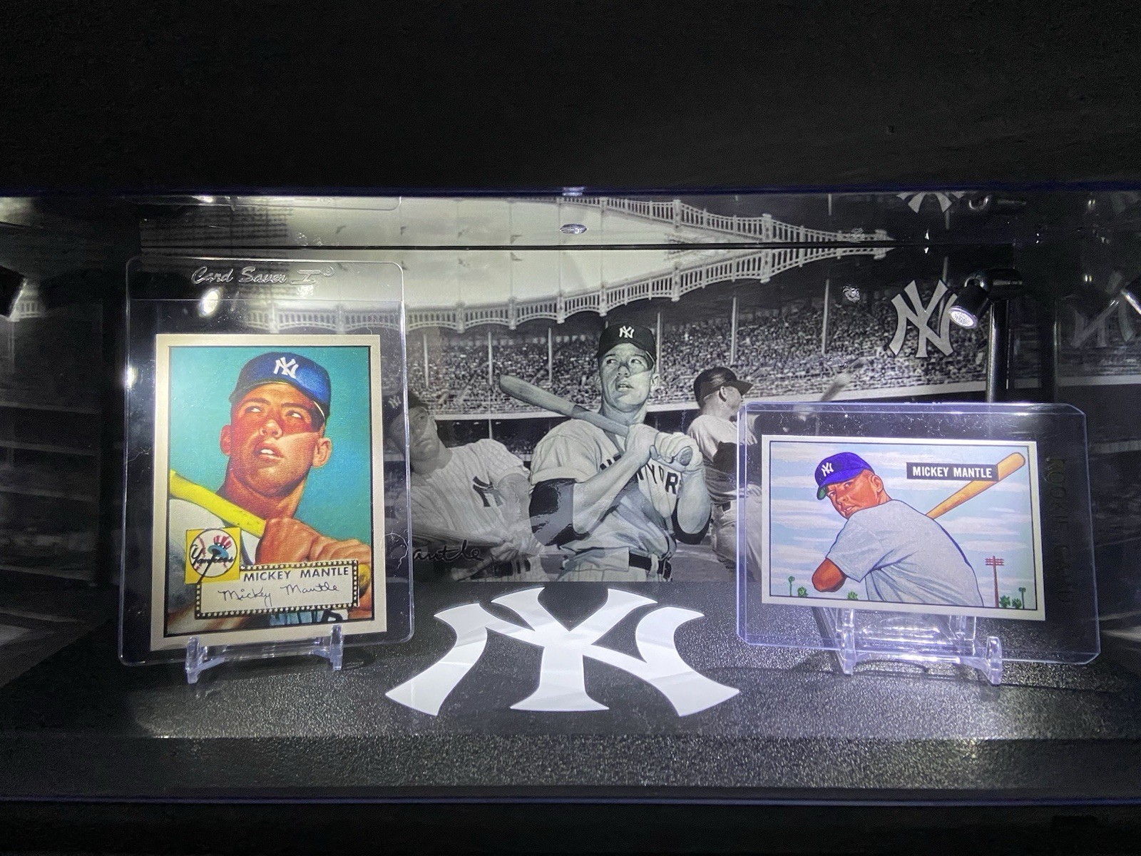 Mickey Mantle Custom LED sports card display case-NY Yankees view 6