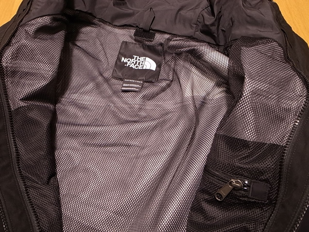 THE NORTH FACE 1994 RETRO MOUNTAIN LIGHT FUTURELIGHT JACKET THE NORTH FACE 1994 RETRO MOUNTAIN LIGHT FUTURELIGHT JACKET