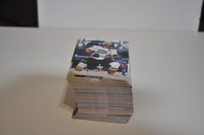 2022-23 Upper Deck hockey Series 1 Base set +- 108 cards nhl players stars